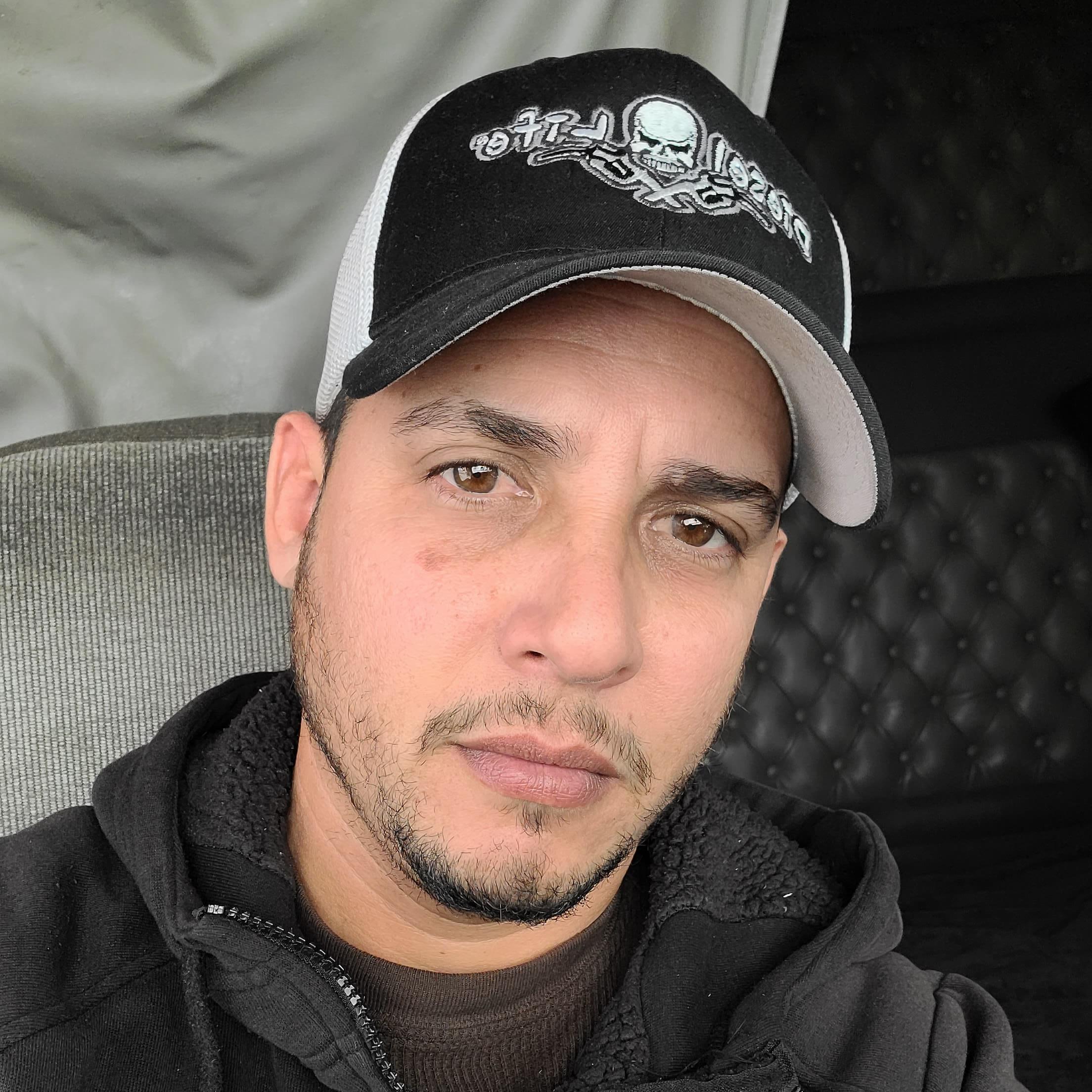 Experienced Truck Driver in Waverly, NE Reliable & Professional Services at Competitive Rates