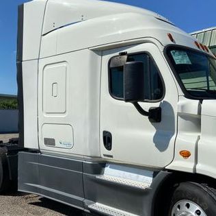 New trucking/logistics company looking to hire a dependable driver. Looking to elevate driver to ownership!