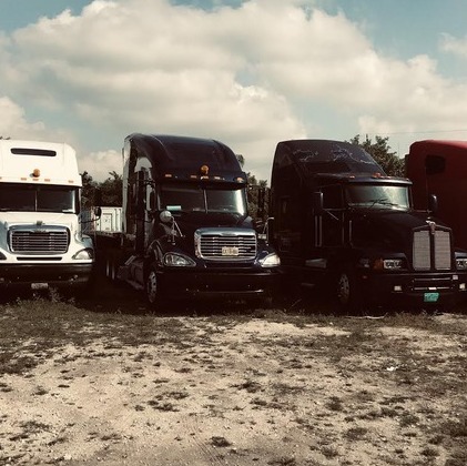 Florida Carrier looking for Truck Driver with 2 years experience