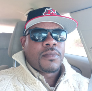 Im Robert looking to keep your wheels turning and burning! Automatic only