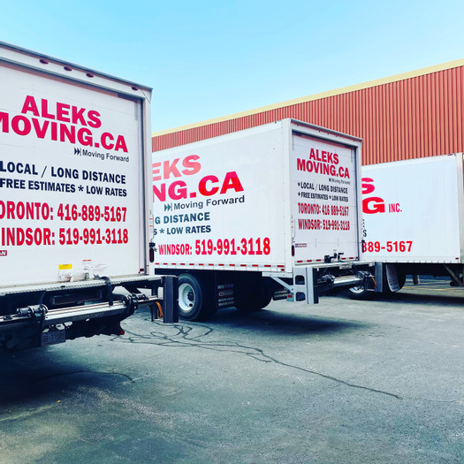 Local and long distance mover and delivery service.
